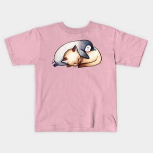 Cute Sleeping Babies - Penguin and Cat love couple Kids T-Shirt